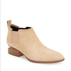 Alexander Wang Kori Boots In Beige
